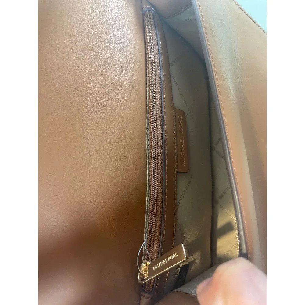 Michael Kors Jet Set Full Flap‎ Chain Crossbody Bag Monogram Oatmeal core